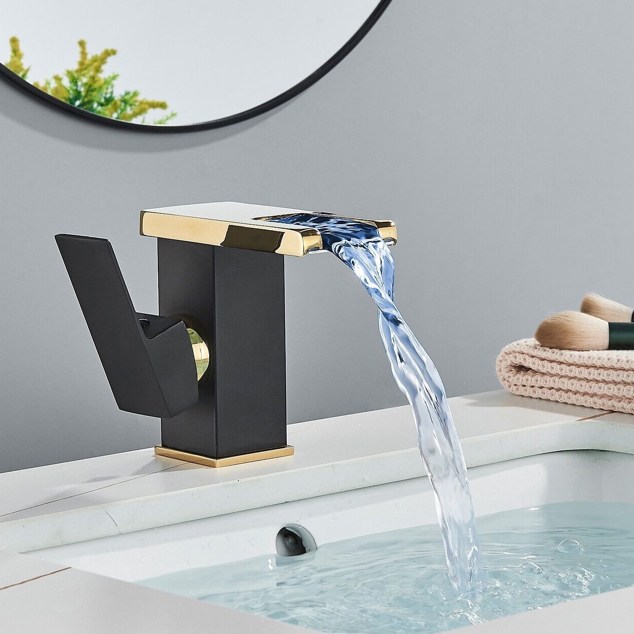 Black  Gold LED Bathroom Sink Faucet 1 Hole Basin Vanity Mixer Taps Single Handle