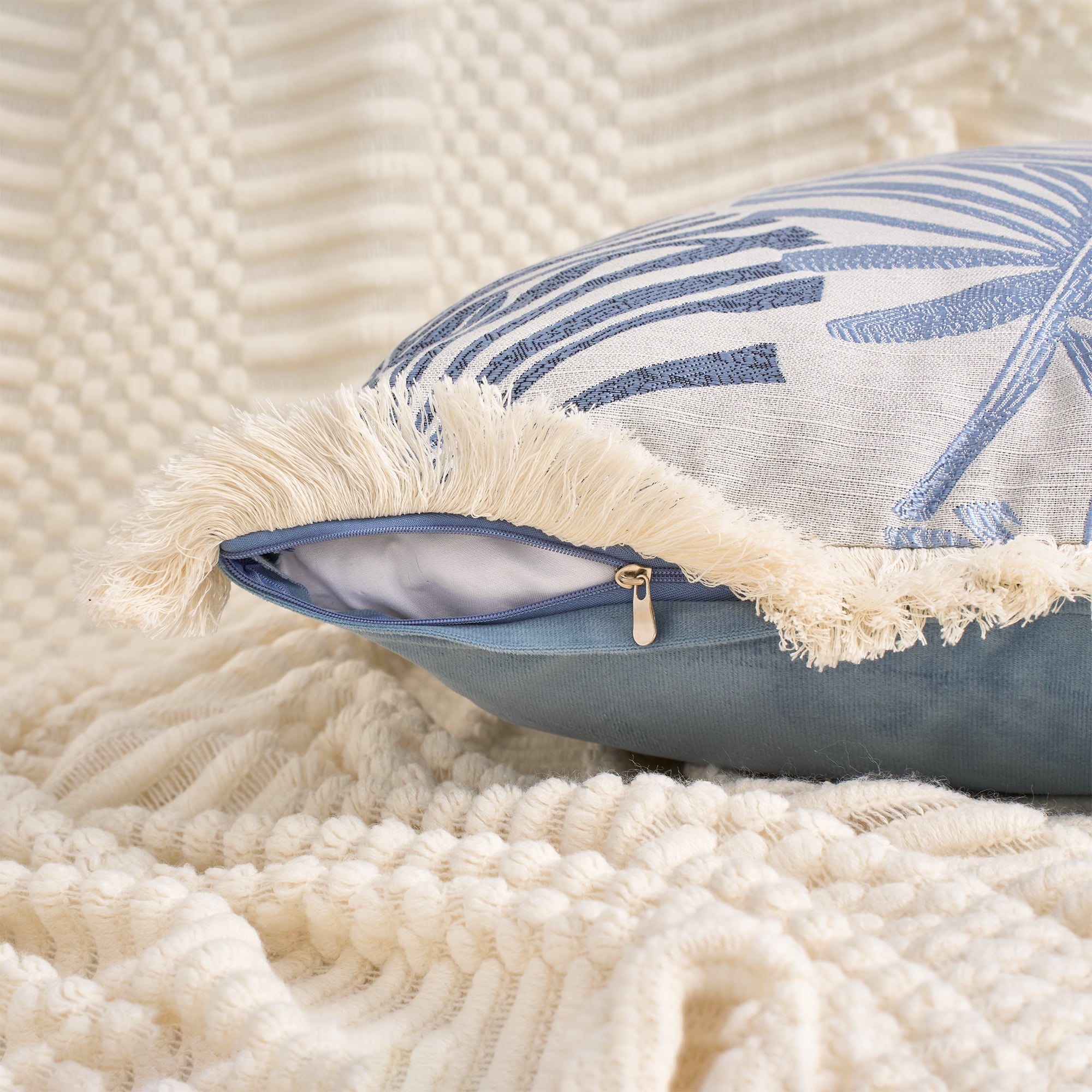 Unique Bargains Set of 2 Boho Palm Leaf Jacquard Throw Pillow with Tassel Edge Blue