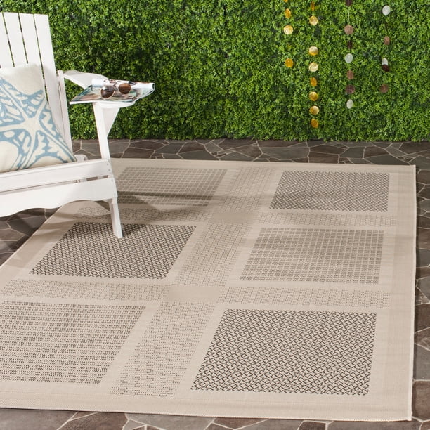 Safavieh Courtyard Eileen Geometric Indoor/Outdoor Area Rug or Runner