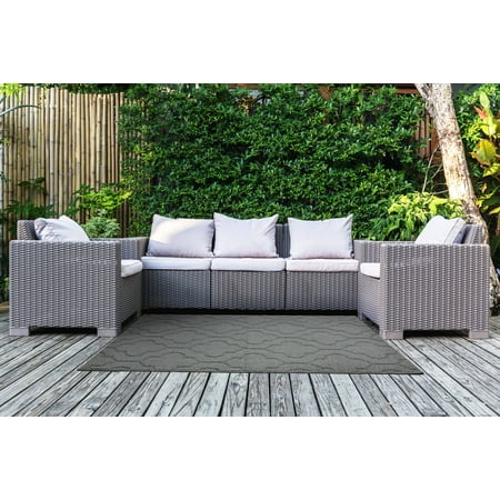 Garland Rug Brentwood Double Quatrefoil Indoor Outdoor Area Rug