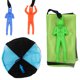 thumbnail image 4 of Juguete de paracaídas para lanzar a mano con juguete de aterrizaje de mini soldado para niños (verde) Likrtyny juguetes de los niños, 4 of 8