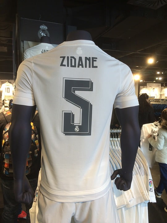 zidane real madrid jersey