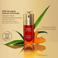 thumbnail image 4 of Serum Clarins Double Serum Antienvejecimiento de 24 horas de hidratación, 4 of 6