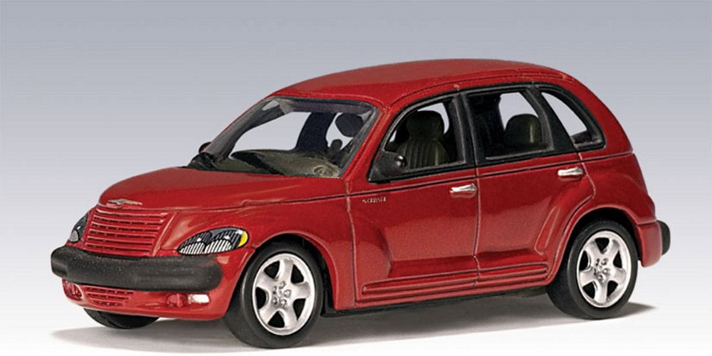 2005 Matchbox Superfast #10 Chrysler® PT Cruiser® INFERNO RED CRYSTAL MOC 