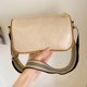thumbnail image 4 of Bolso Hobo para mujer, bolso cruzado sólido Retro de cuero PU, bolso de mano para mujer (Beige) Ndcxsfigh Para Estrenar, 4 of 8