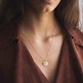 thumbnail image 4 of Wolfrail Collier Pendentif Lune 14K Remplissage Doré Délicat Phase de Lune Martelée Ras du Cou Simple Croissant de Lune Cercle Karma Collier Ras du Cou, 4 of 5