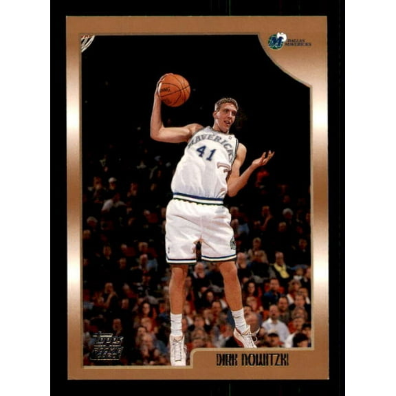 Dirk Nowitzki Rookie Card 1998-99 Topps #154