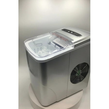 Insignia - 26-Lb. Portable Ice Maker -Silver