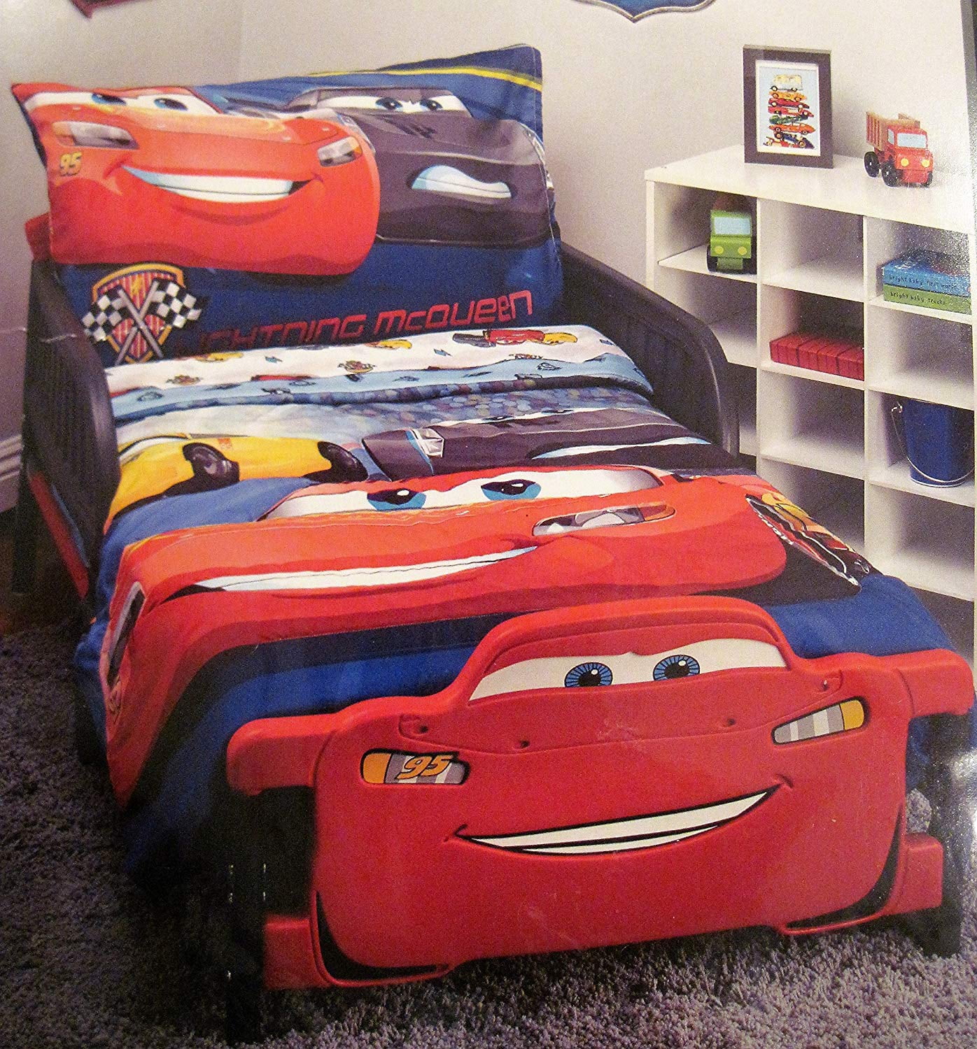 Disney Cars 3 Lightning McQueen Toddler Bedding Set 3 Pieces 52 x 28