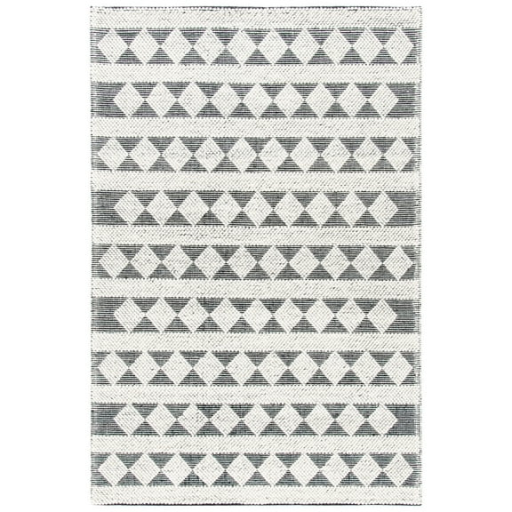 SAFAVIEH Natura Catherin Geometric Area Rug, Ivory/Black, 4' x 6'