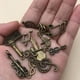 thumbnail image 2 of 70 Piezas de Colgantes de para Manualidades DIY Accesorios Colgantes, Gran de Bricolaje para Familiares,, 2 of 8