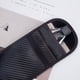 thumbnail image 2 of Bolsa Faraday con bloqueo de señal RFID, paquete de 2, para llaves de coche, funda protectora de fibra de carbono con bloqueo RFID., 2 of 5