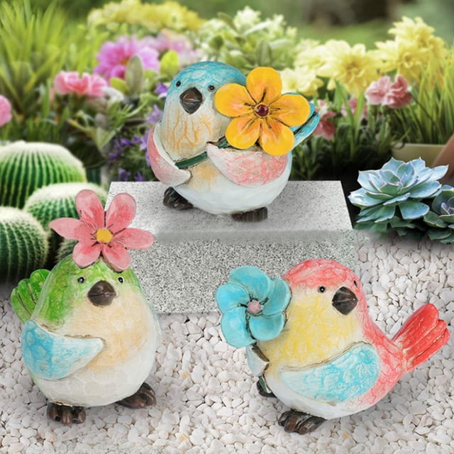 Trayknick Handicraft Bird Statue Artistic Resin Micro Landscape Miniature Bird Holding Flower for Desktop Red
