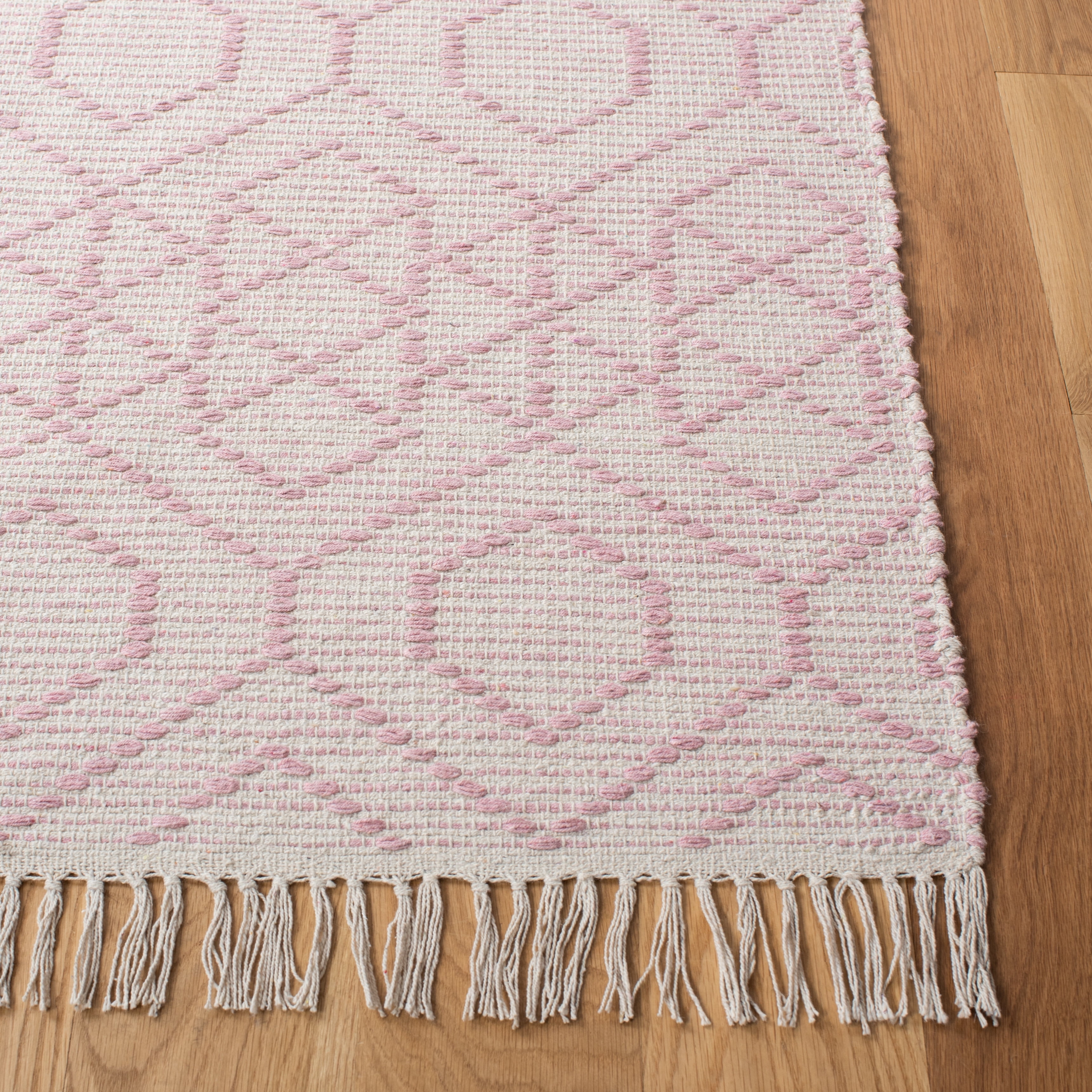 SAFAVIEH Montauk Lars Geometric Cotton Area Rug, Pink/Ivory, 5' x 8'