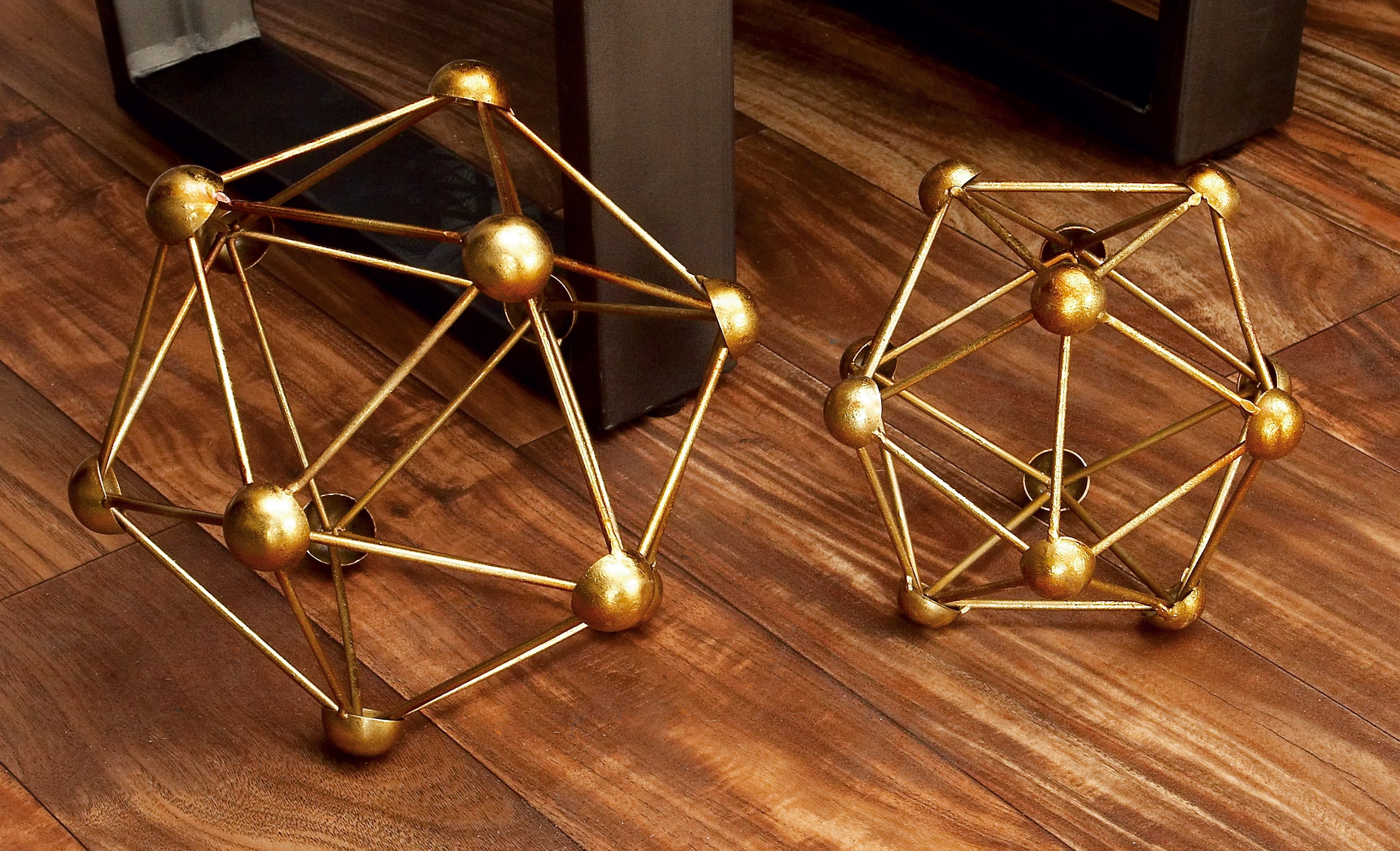 Decmode Modern Style Geometric Gold Metal Orb Sculptures