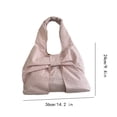 thumbnail image 3 of Bolso de hombro de poliéster ligero y gran capacidad con diseño de lazo, bolso versátil para el desplazamiento diario, viajes casuales y compras, disponible en rosa y beige., 3 of 6