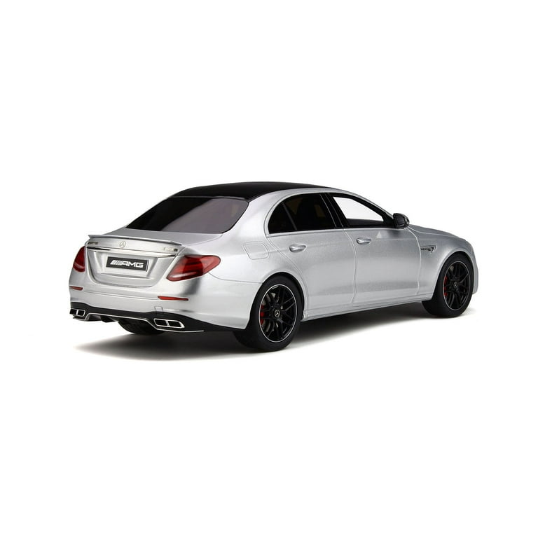 Mercedes Amg E 63 S Iridium Silver with Black Top Limited Edition to 999 pieces Worldwide 1/18 Model Car by GT Spirit