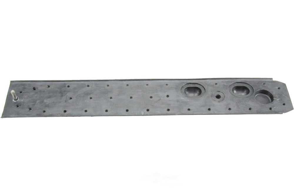 URO Parts 9115051000170A Bumper Impact Strip