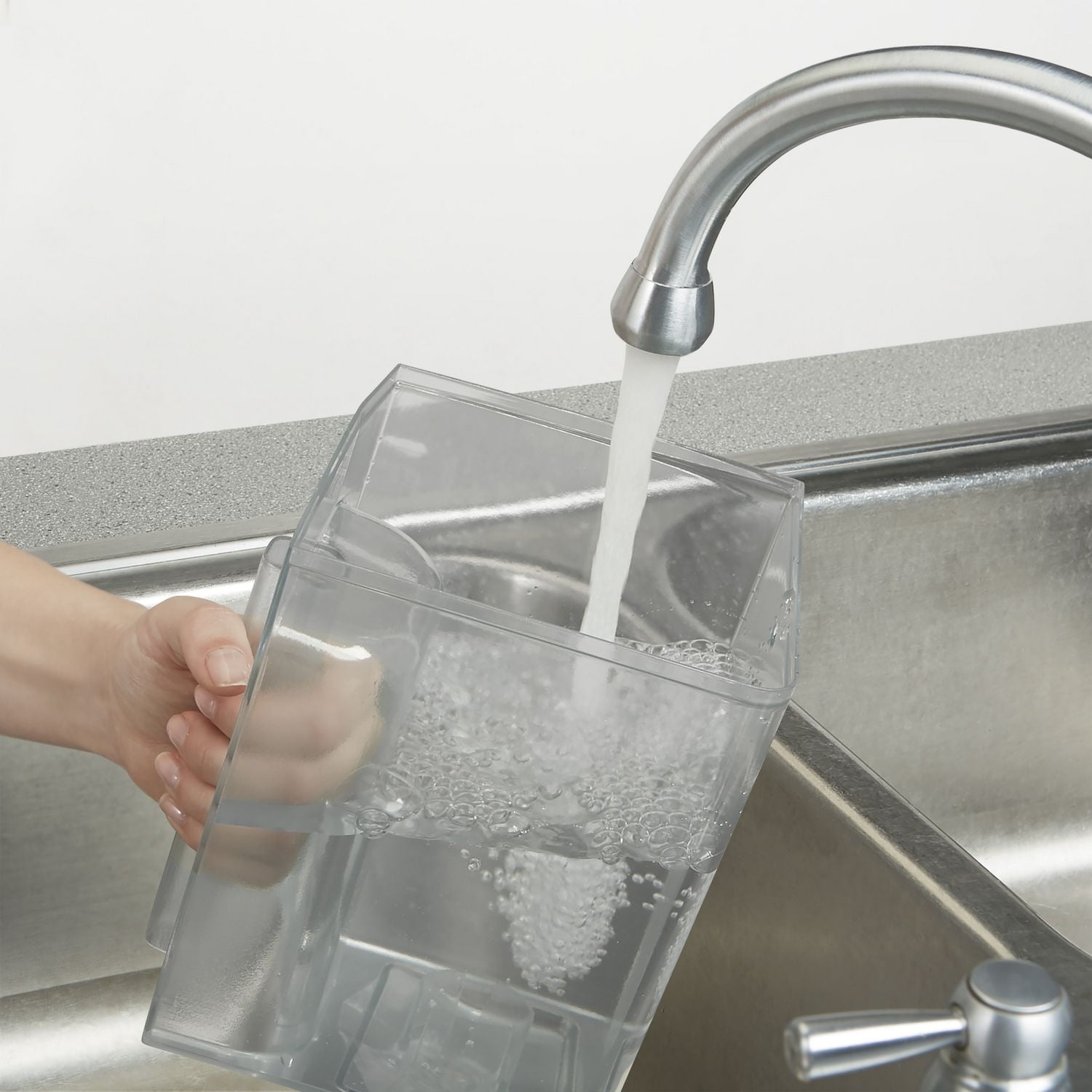 Hamilton Beach 46203, 12 Cup Easy Access Deluxe Coffeemaker