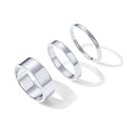 thumbnail image 1 of Juego de 3 anillos de acero inoxidable chapados en oro de 18 quilates al por mayor de Europa y Estados Unidos, anillo apilable de oro simple para mujer, 1 of 4