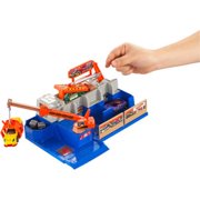 Hot Wheels Car Crusher Track Set