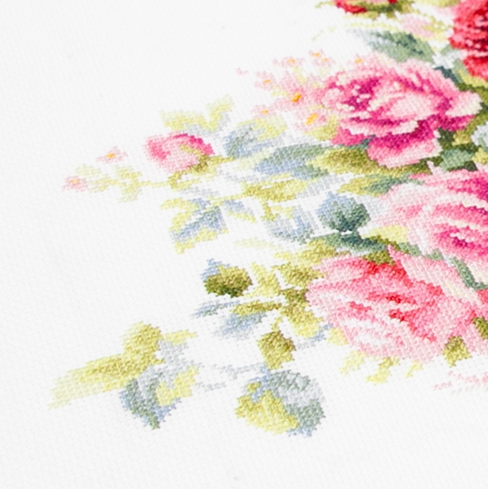 Basket with Roses 70-19 Counted Cross-Stitch Kit