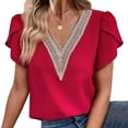 thumbnail image 1 of Camiseta informal holgada de verano para mujer, talla L, blusa con escote en V y mangas de pétalos de encaje rojo, 1 of 7