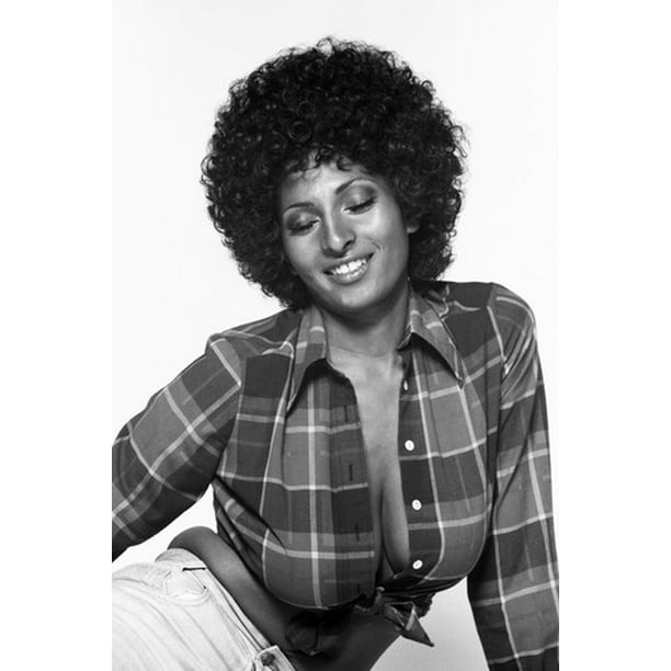 Pam Grier 24X36 Poster - Walmart.com - Walmart.com