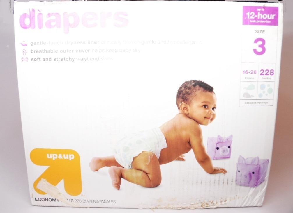 Up&Up Diapers Economy Bulk Plus Pack Size 3 (222ct) 1628 lbs
