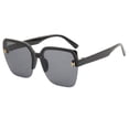thumbnail image 3 of Gafas de sol de verano para mujer con protección solar, adelgazamiento UV, HD, estilo rock de alta gama, tendencia, 3 of 6