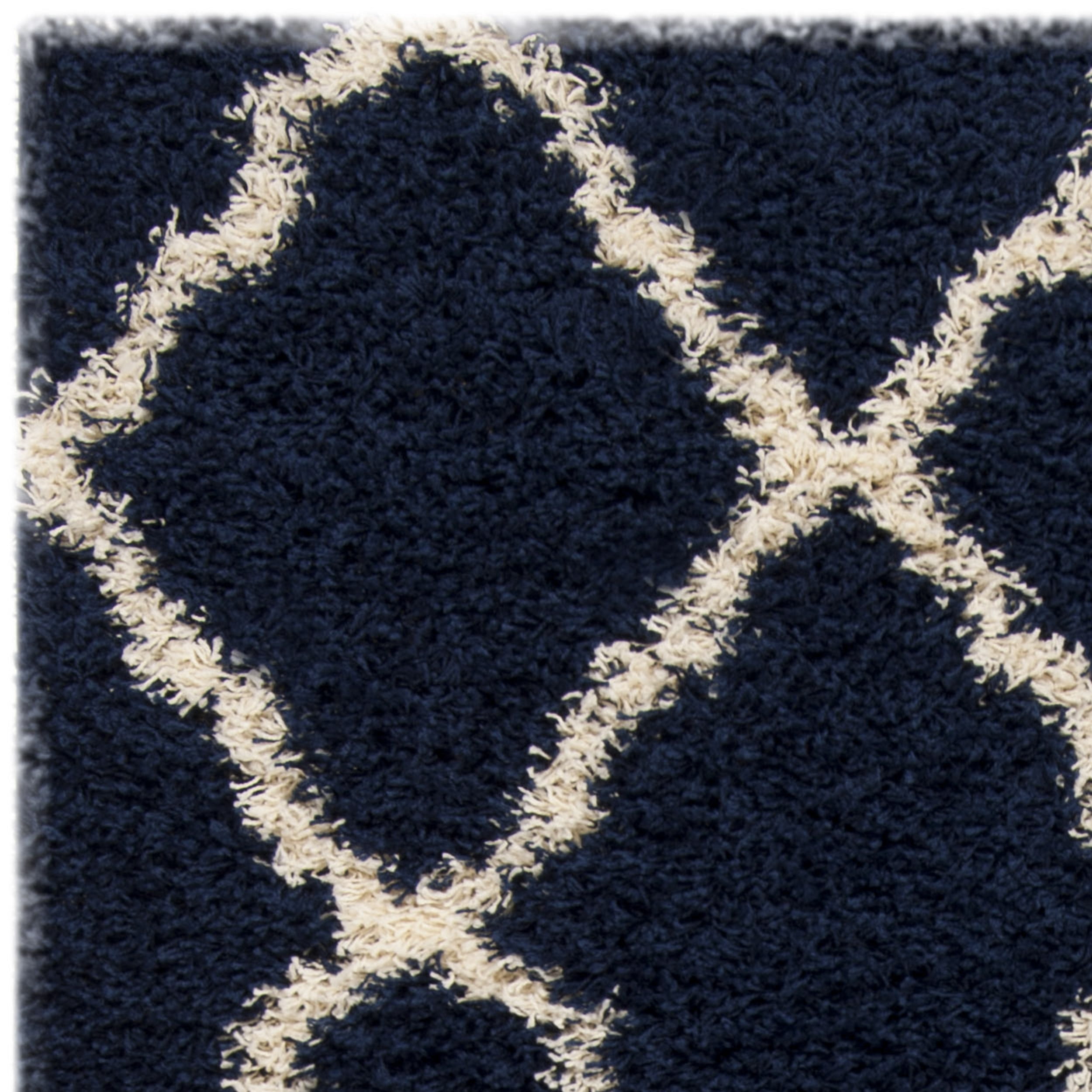 SAFAVIEH Daley Geometric Plush Shag Area Rug, Navy/Ivory, 4' x 6'