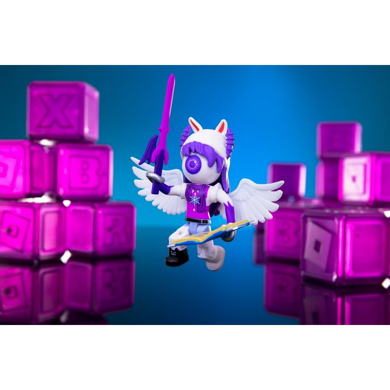Roblox Celebrity Collection Lunya Figure Pack Includes Exclusive Virtual Item
