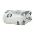 thumbnail image 4 of Great Bay Home Rustic Lodge Velvet Plush Warmest Throw  (50" x 60" Throw, Woodland Creatures), 4 of 5