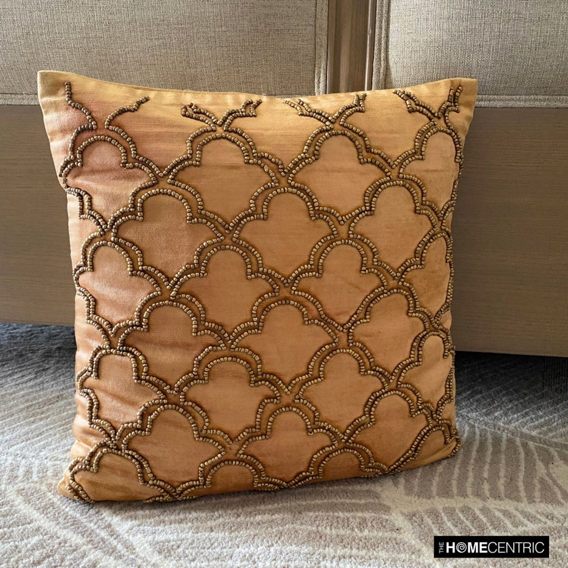 The HomeCentric Gold Cushion Covers, Gold Beaded Lattice Trellis Turkish Pillows Cover, Pack of 2, 14x14 inch (35x35 cm) Pillow Case, Square Velvet Throw Pillows Cover, Geometric Art - Gold Jewel