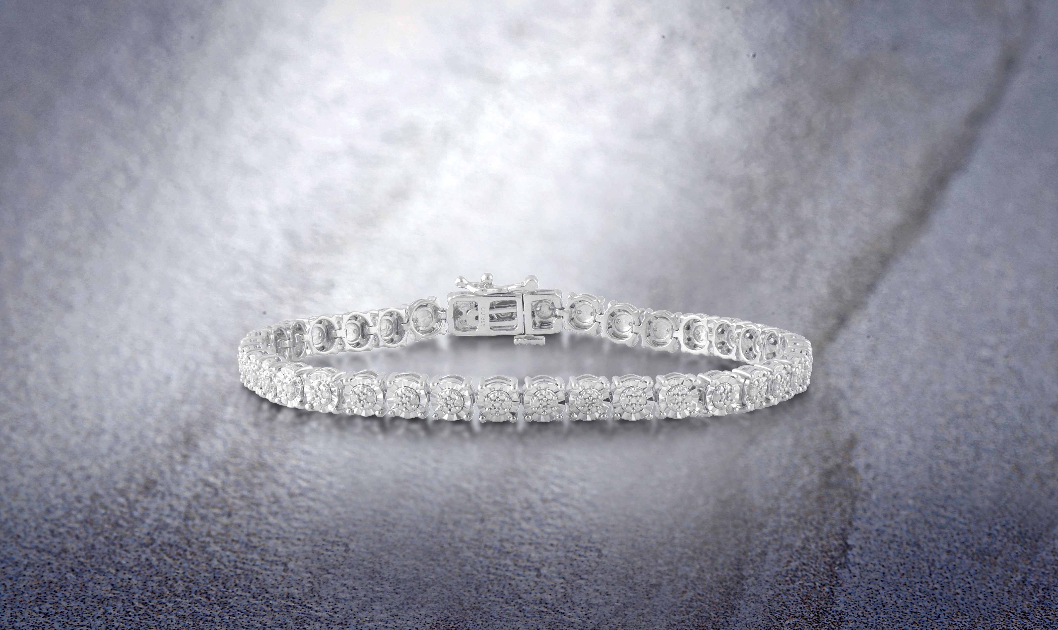 1/4 Carat T.W Diamond Sterling Silver Tennis Bracelet