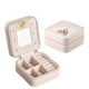 thumbnail image 4 of Organizador de de almacenamiento del estuche de de joyería portátil de material cuero artificial con de cristal Deocration Yinane  Caja de la joyería, 4 of 8