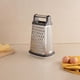 thumbnail image 3 of Rallador de Queso Vasconia Prime de Acero Inoxidable gris, 3 of 6
