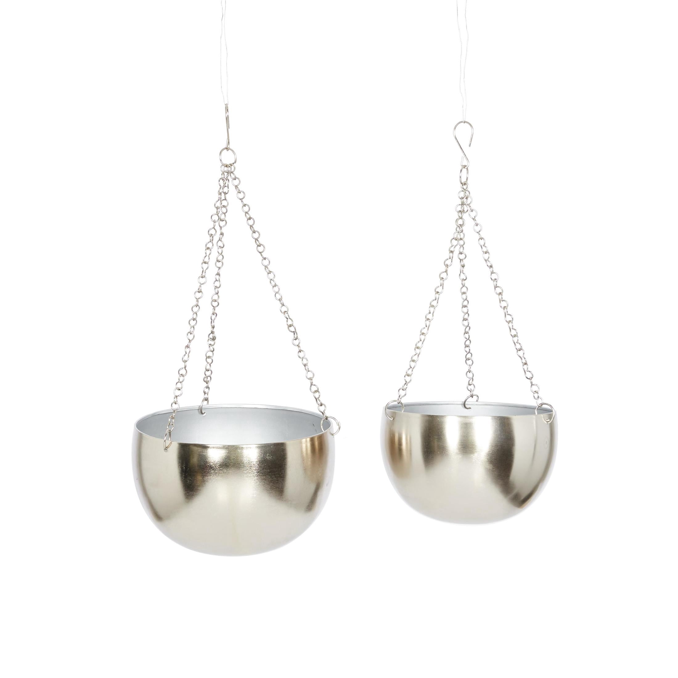 DecMode 5", 6"H Round Silver Metal Hanging Dome Wall Planter with Chain (2 Count)