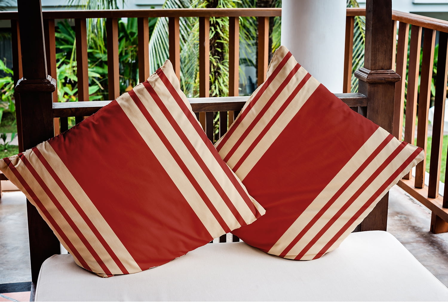 Simply Daisy 20" x 20" Stripe Indoor/Outdoor Polyester Throw Pillow, Maple Red