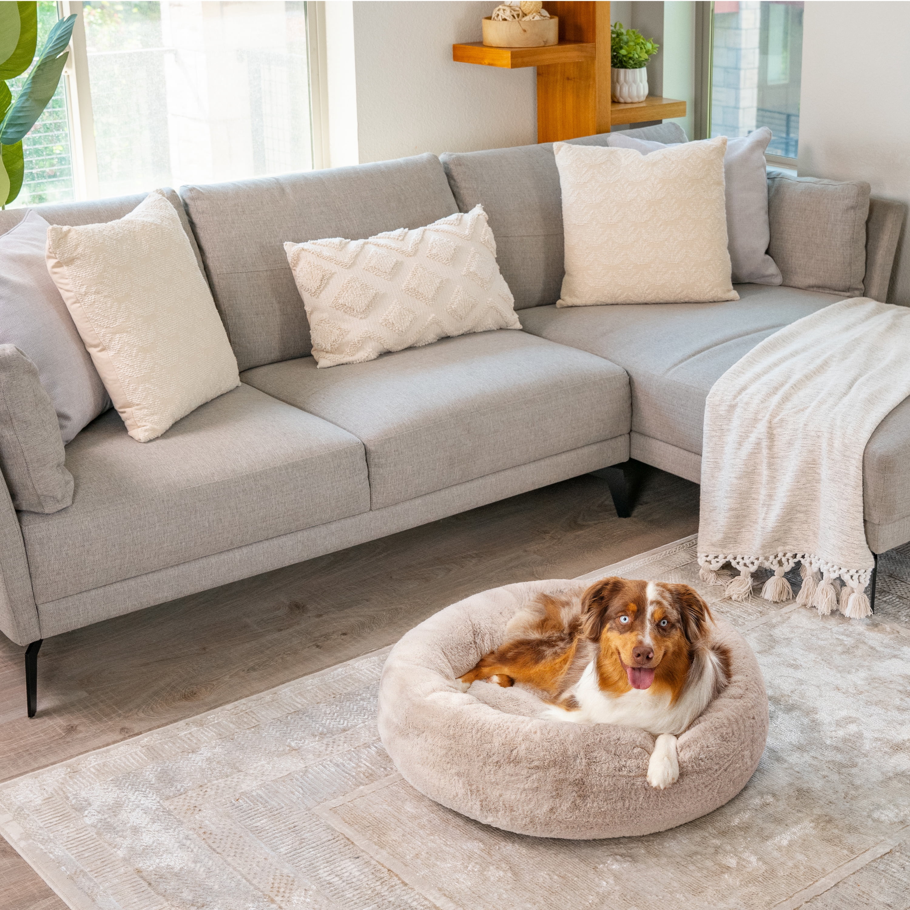 Best Friends by Sheri SnuggleSoft Faux Fur Calming Donut Bed for Dogs, Brown, Medium, 30x30