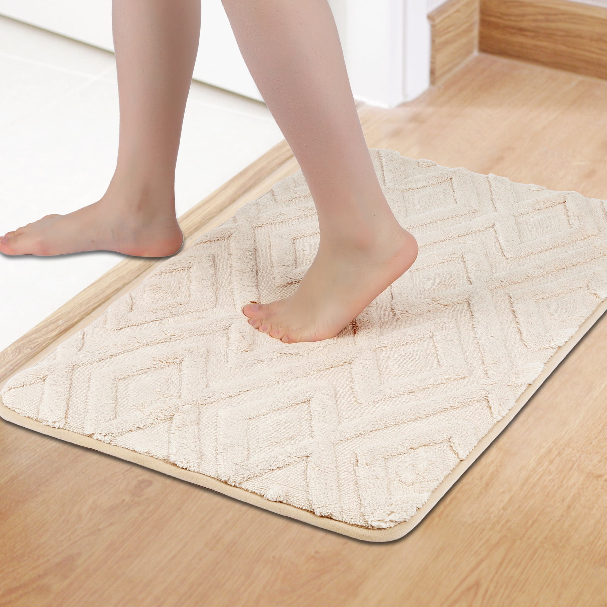 Unique Bargains Geometric Pattern Bathroom Mat Absorbent Non-Slip Bath Rug Khaki 16" x 24"