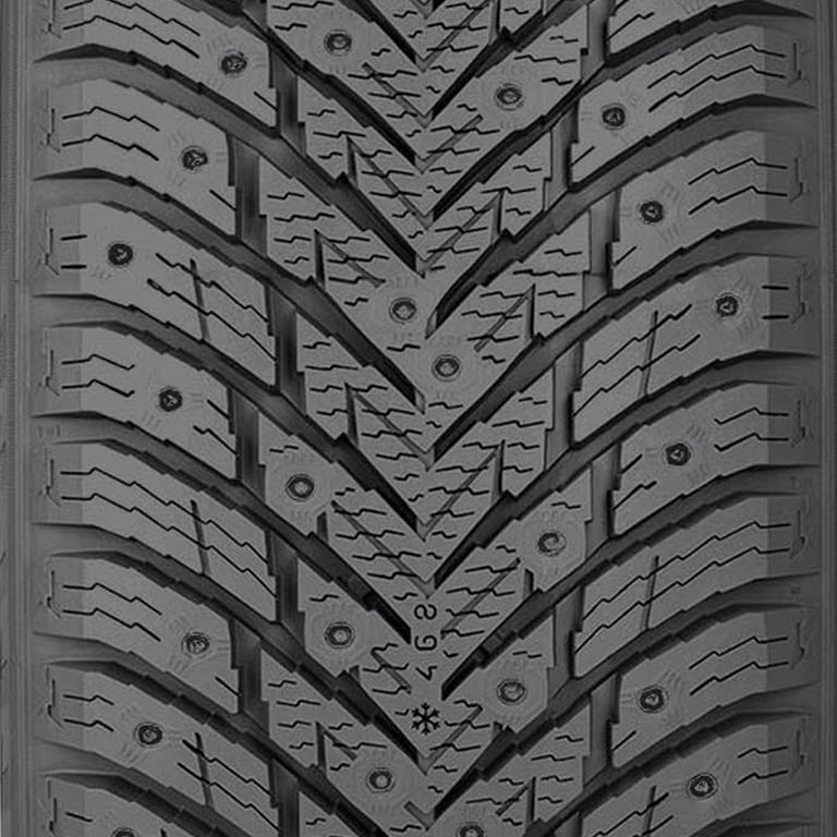 Nokian Hakkapeliitta 10 Studded Winter Tire 225/40R18 92T XL for