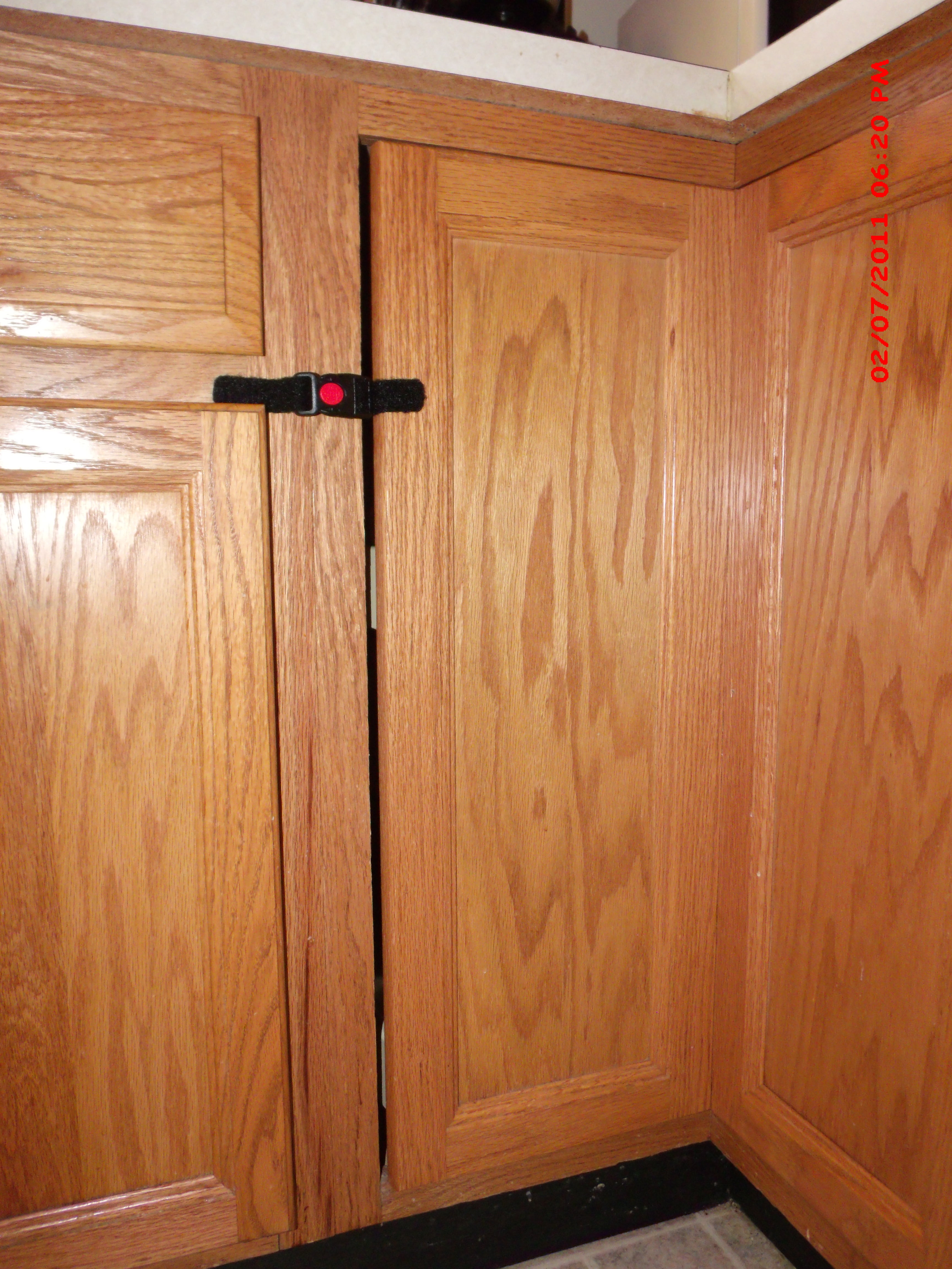 Multiuse Lazy Susan Child Safety Lock Latch BLACK Cupboard