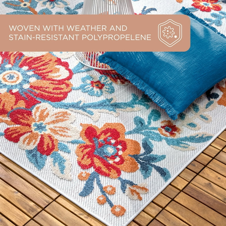 7' X 10' Ivory And Blue Floral Stain Resistant Indoor Outdoor Area Rug 7' X 10' Ivory And Blue Floral Stain Resistant Indoor Outdoor Area Rug