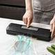 thumbnail image 2 of Sistema automático de almacenamiento de alimentos de la máquina selladora al vacío | Sellador de bolsas portátil para carne, verduras, aperitivos | ABS Blanco | 10 bolsas de sellado incluidas, 2 of 9