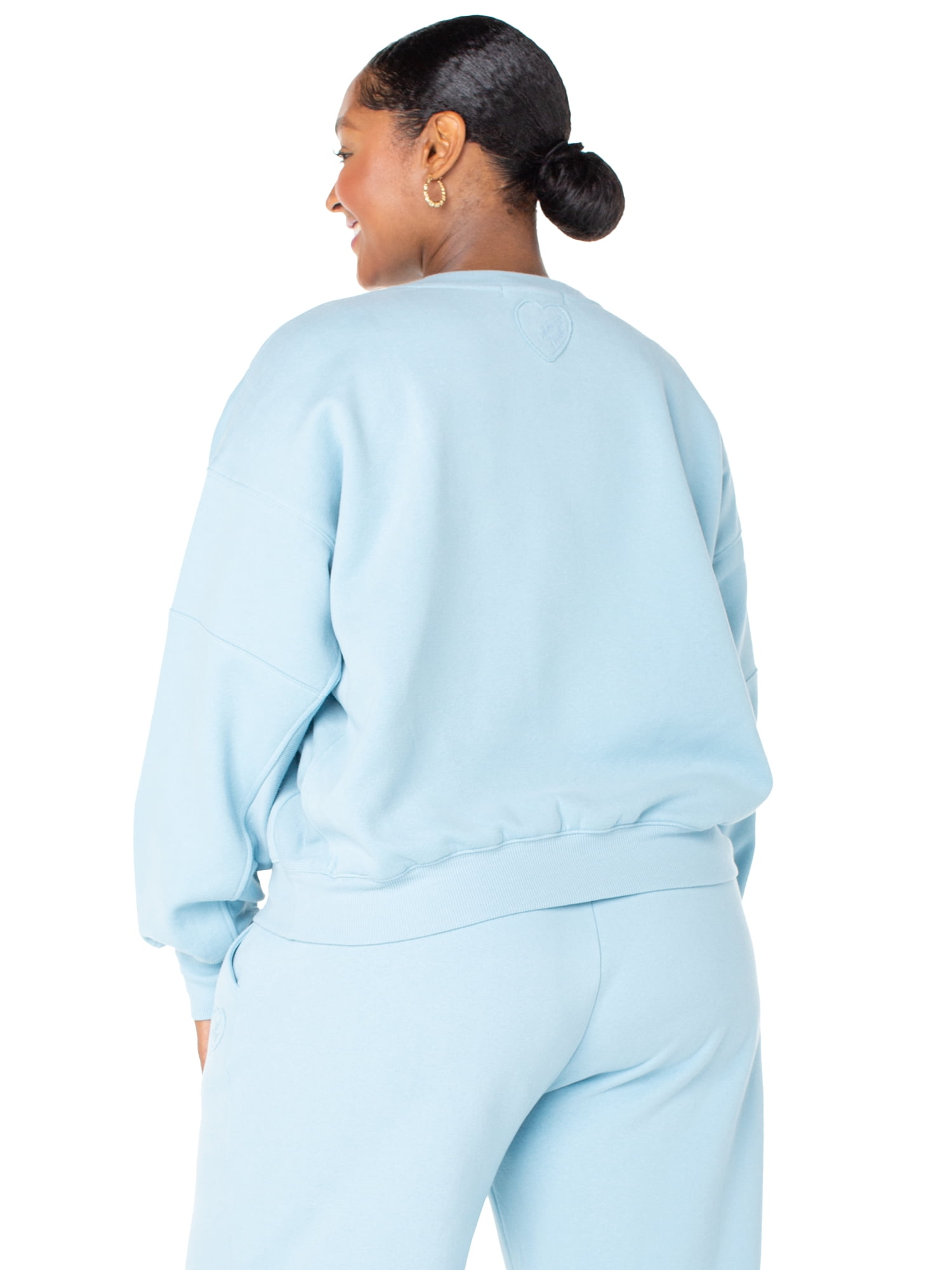 Celebrity Pink Women's Oversized Boyfriend Sweatshirt Celebrity Pink Women's and Women's Plus Oversized Boyfriend Sweatshirt, Sizes XS-4X