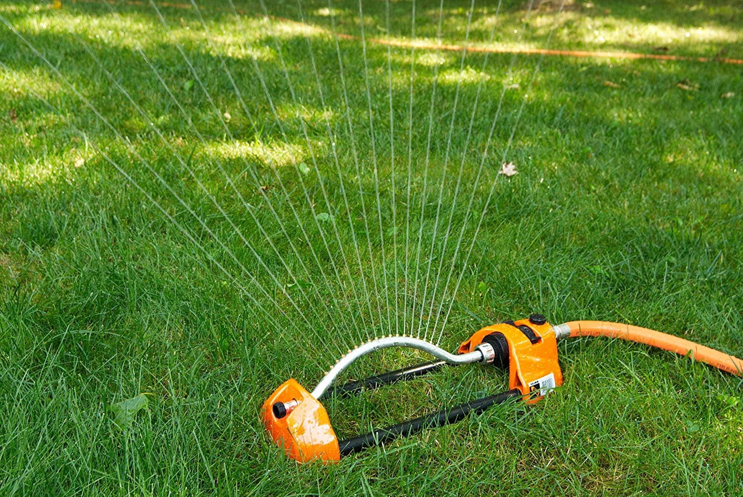 Dramm ColorStorm Heavy-Duty Metal 3000 Sq. Ft. Blue Oscillating Sprinkler — Garden & Landscape Use, Standard Connection