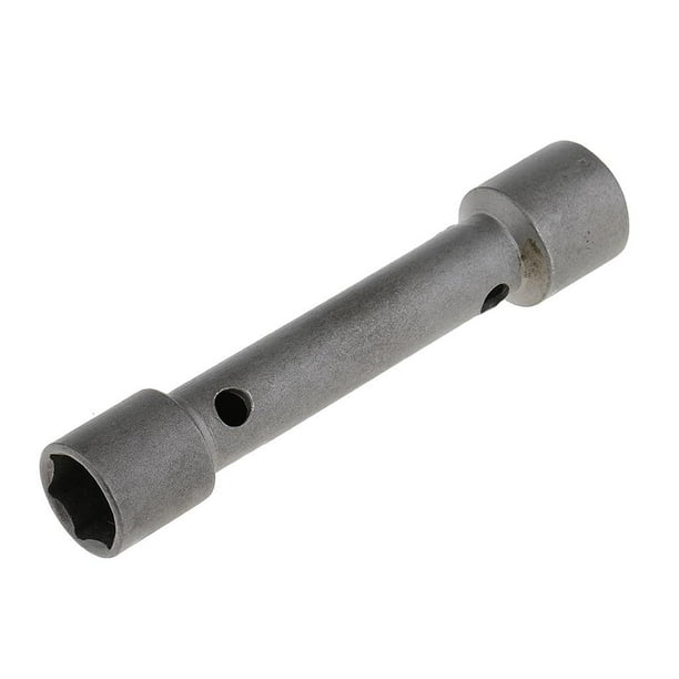 Extension spark plug outlet