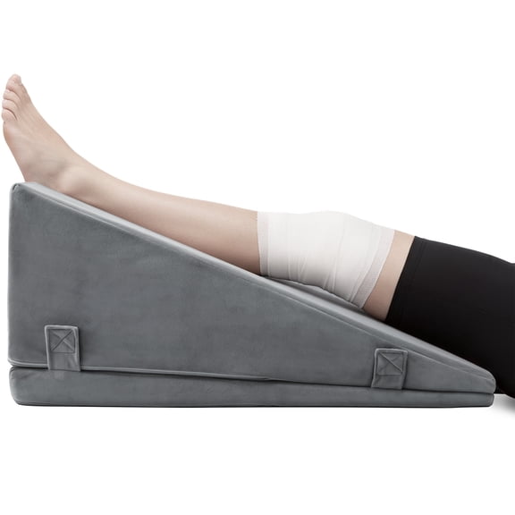 Leg Elevation Pillows for After Surgery – Keeps the Knee Straight, Ergonomic Wedge Pillow with Full-Leg Contour for Post-Op, Injury & Pain Relief, Reduces Swelling, Memory Foam & Washable Cover