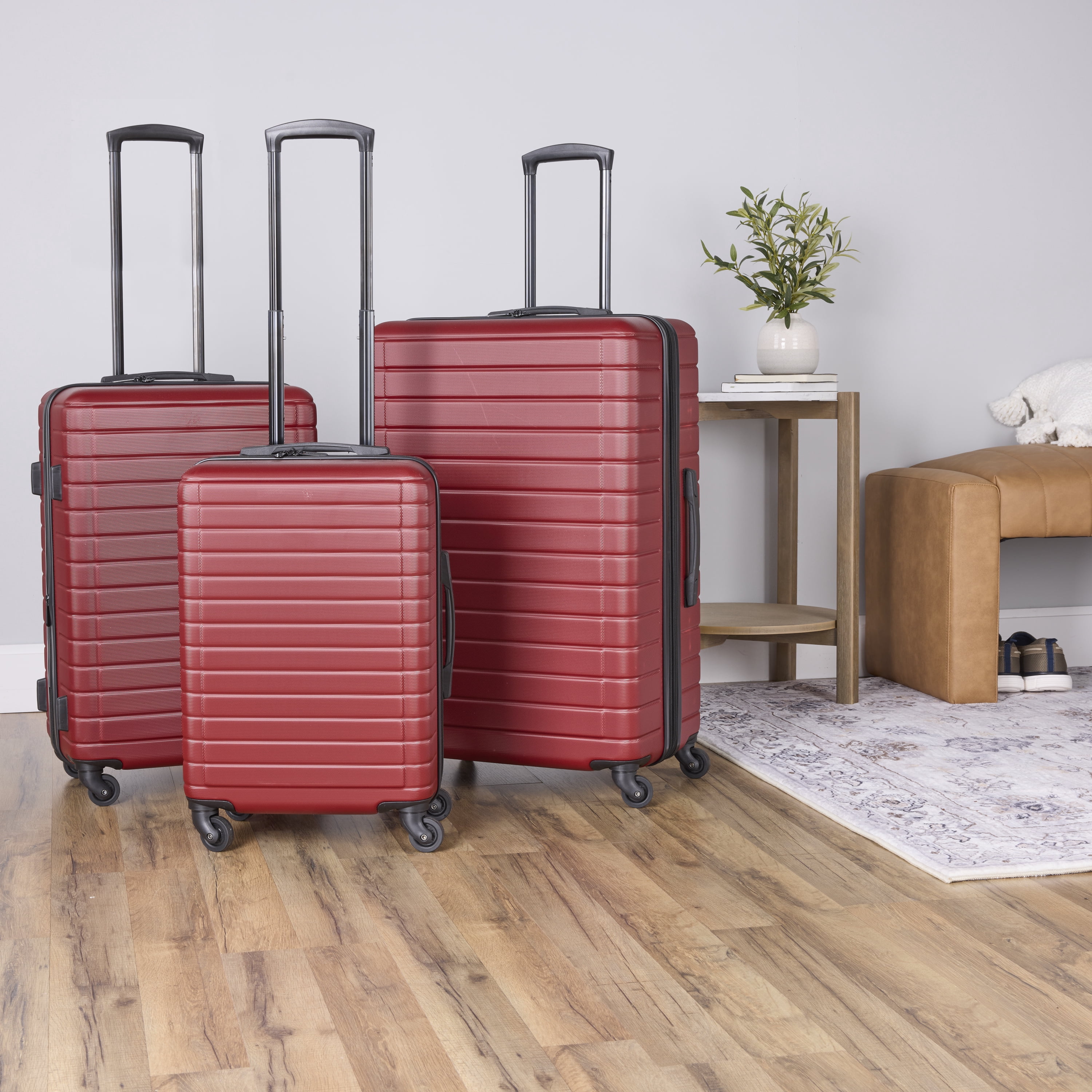 Protégé Vacationer 20-inch Carry-on Expandable Hardside Luggage With 360-Spinner Wheels and Divider Pockets, Deep Red